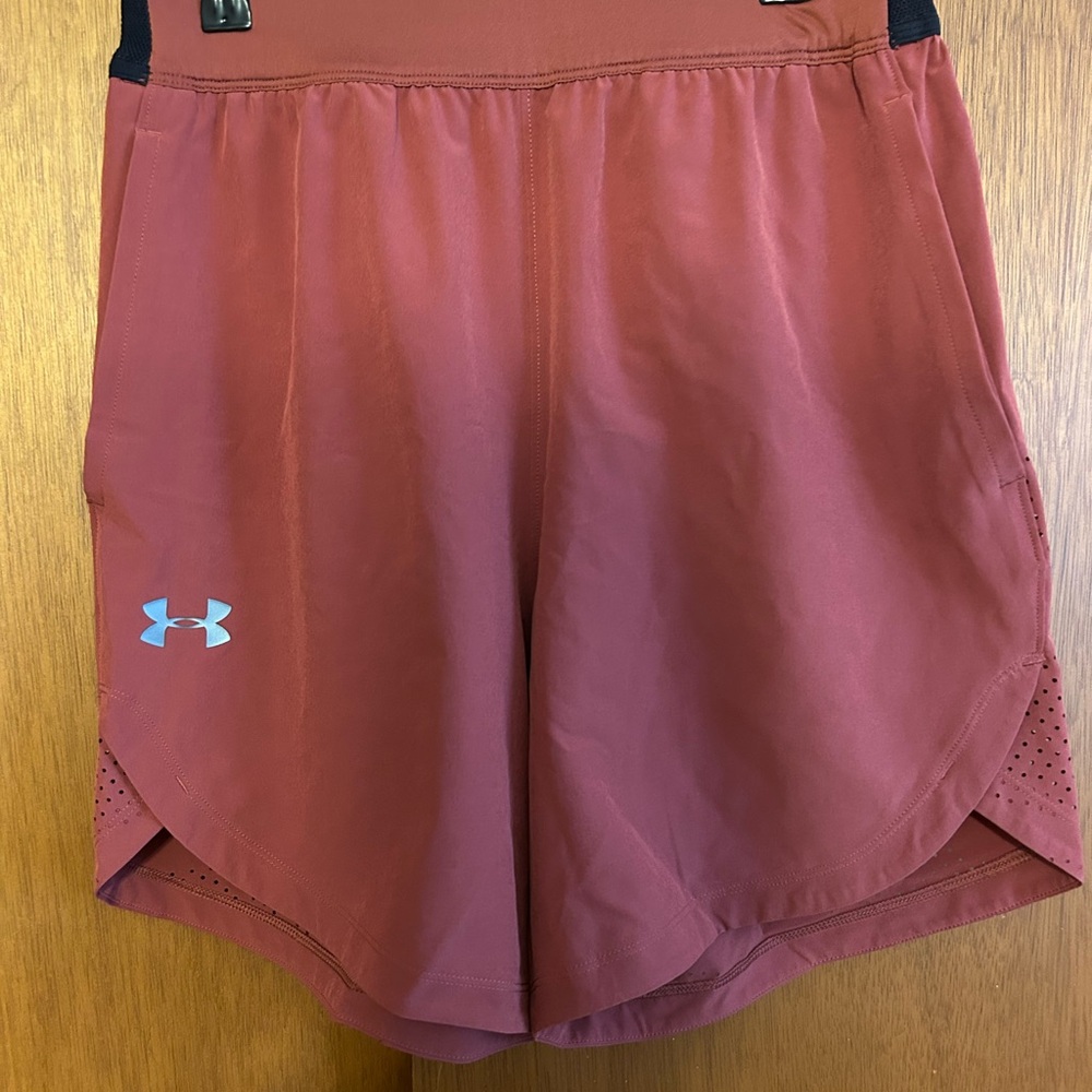 Under Armour Vented Gym Shorts 6” Inseam